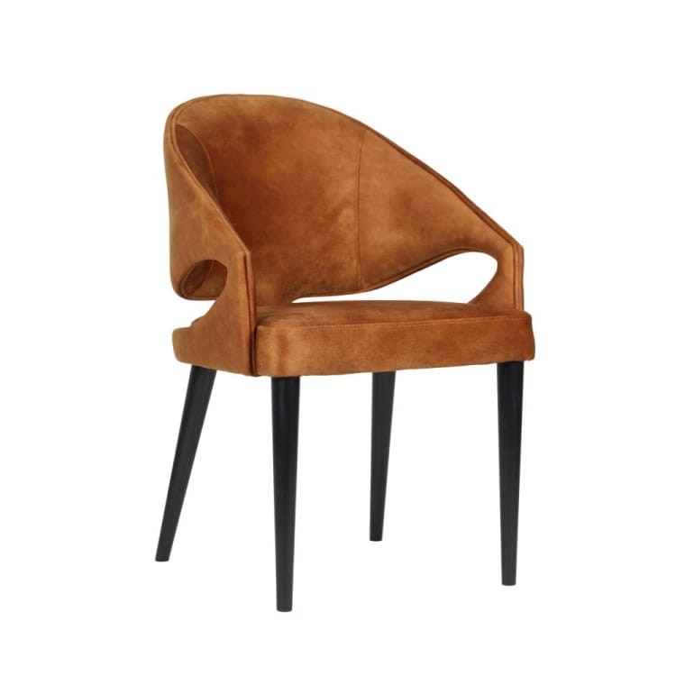 The Venlo upholstered chair with wooden legs 4