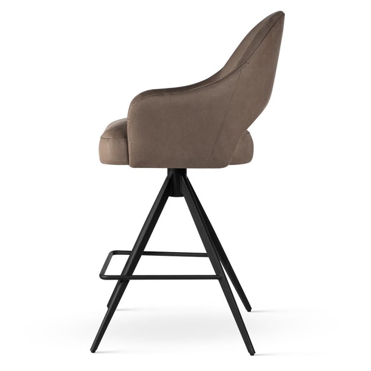 Mayfair Supreme Twist L is a bar stool created with attention to every detail.4