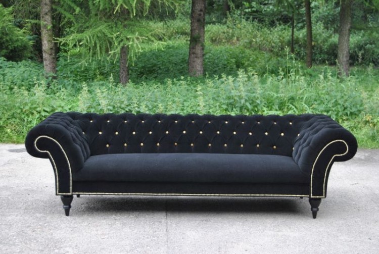 Belgravia- Chesterfield Sofa Glamour and Stylish Upholstered- black with gold2