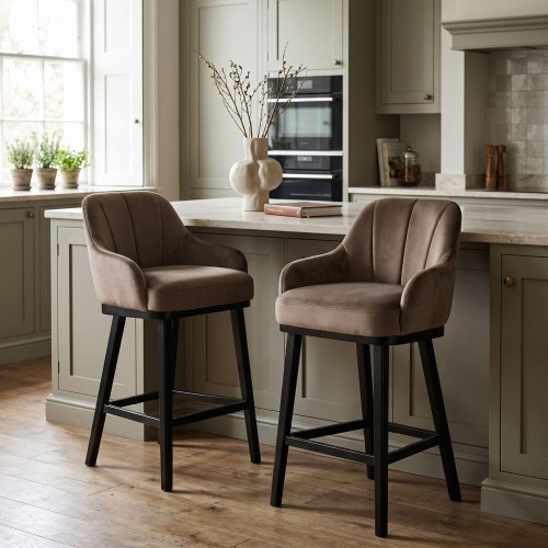 Hampton-Wooden-Bar-Stool, - Luxury-Breakfast-Stool(2).jpg