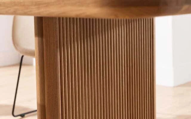 Artigiano Dining Table (2).jpg