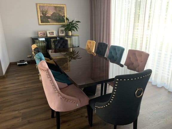 Sissi 3- Dining Chair, Custom Made with Knocker and Tacks10