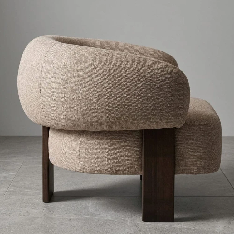 Marlow in Home PR4.jpg