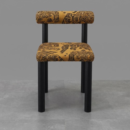 Laro Chair.jpg