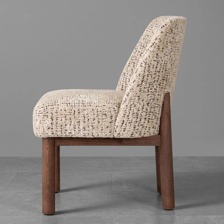 Loro Designer Chair – Modern British Elegance &amp; Comfort (2).jpg