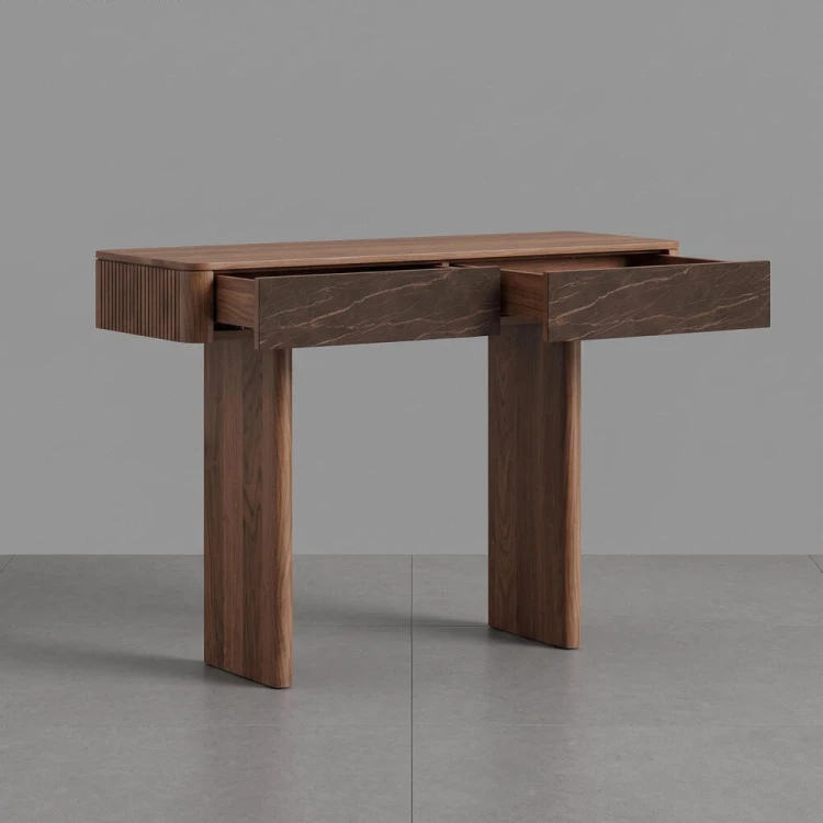Artigiano Console.jpg