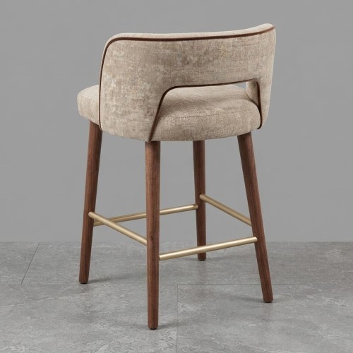 Tate in Brigadier PR2 (1).jpg