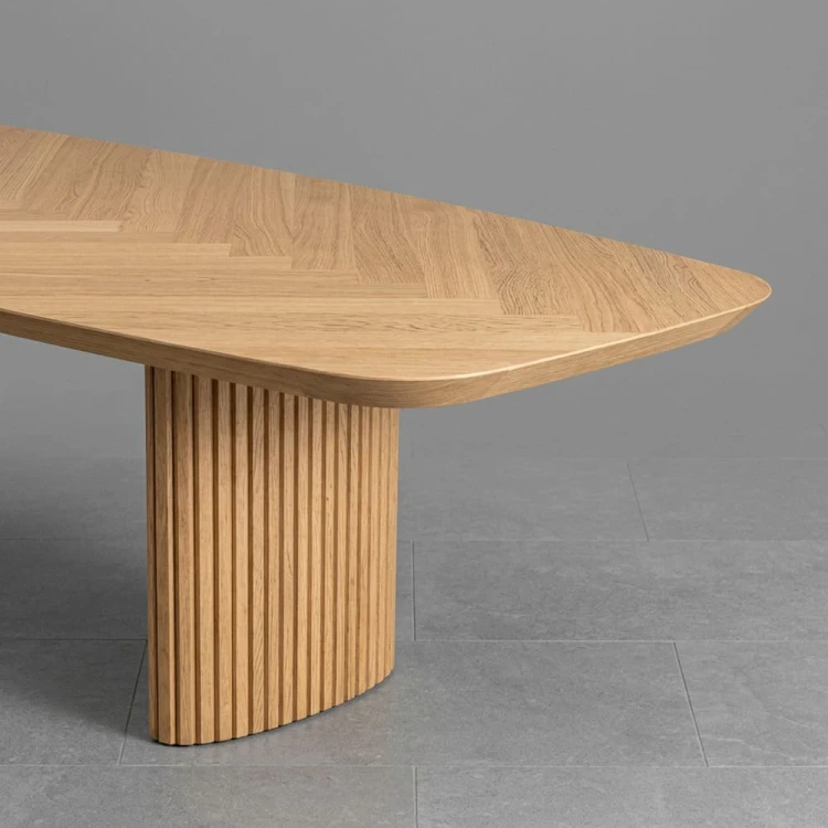 Navara Dining Table Solid Oak (14).jpg